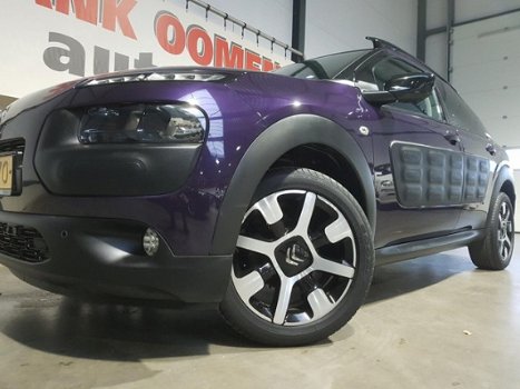 Citroën C4 Cactus - 1, 2 e-VTi 82PK Shine Automaat + NAP/DEALER OH/NAVI/CLIMA/PDC/PARK ASSIST/CAMERA - 1