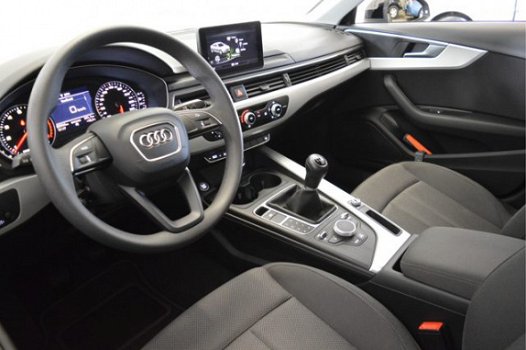 Audi A4 - 1.4 TFSI 150PK BUSINESS ECC/LMV/PDC/LED - 1