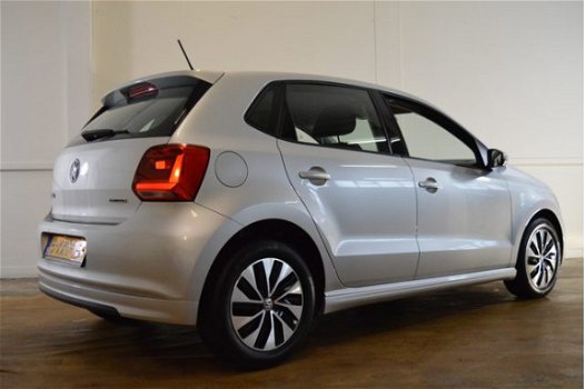 Volkswagen Polo - 1.4 TDI EXECUTIVE PLUS NAVI/CLIMATIC/BLUETOOTH - 1