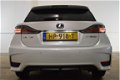 Lexus CT 200h - 