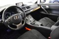 Lexus CT 200h - 