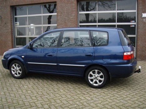 Kia Carens - 1.8-16V LX - 1