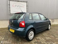 Volkswagen Polo - 1.2-12V Sportline 2005 / 5deurs / Cruisecontrol / NAP