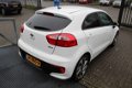 Kia Rio - 1.2 CVVT ExecutiveLine Navigatie/Achteruitrijcamera/Climate contol/Cruise control/Stoel+st - 1 - Thumbnail