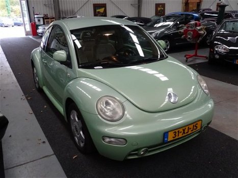 Volkswagen New Beetle - 2.0 Highline Airco Stuurbekrachtiging - 1