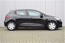 Renault Clio - 1.5 dCi ECO 90pk Expression Airco, Navigatie, Cruise control, Bluetooth telefonie