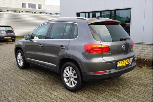 Volkswagen Tiguan - 2.0 TDI DSG 4-M SPORT & STYLE NAV TREKHAAK - 1