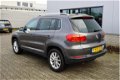 Volkswagen Tiguan - 2.0 TDI DSG 4-M SPORT & STYLE NAV TREKHAAK - 1 - Thumbnail