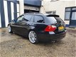 BMW 3-serie Touring - 320i Business Line m - 1 - Thumbnail