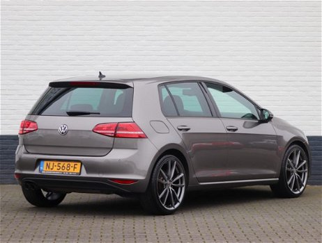 Volkswagen Golf - 1.4 TSI ACT DSG Highline Navi Climate PDC 19 Inch LED - 1