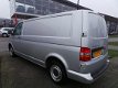 Volkswagen Transporter - 2.5 TDI 96kw/130pk L2H1 airco, navigatie, cruis, pdc, 3 persoons - 1 - Thumbnail