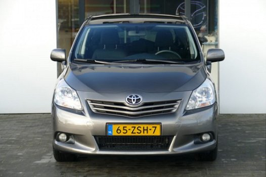 Toyota Verso - 1.8 VVT-i Business Titanium 7p - 1