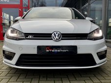 Volkswagen Golf - 1.4 TSI * R-LINE * NAVIGATIE/ XENON/ LED/ KEYLESS/ 18 INCH