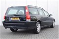 Volvo V70 - 2.4D Edition I AUTOMAAT - 1 - Thumbnail