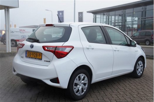 Toyota Yaris - 1.5 Hybrid 74pk 5D CVT Aspiration - 1