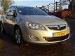 Opel Astra - 1.6 115PK Edition + Airco/ 17 / NL auto - 1 - Thumbnail