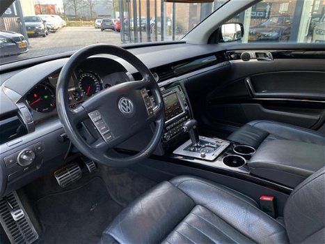 Volkswagen Phaeton - 3.0 TDI 5p. Navi, Dynaudio sound system, Stoelmassage, Sunroof, Leder, NL AUTO - 1