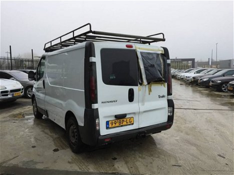 Renault Trafic - 1000 L1 H1 1.9 DCI 82 - 1