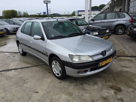 Peugeot 306 - 1.8 XT - 1