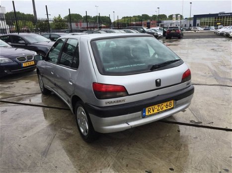 Peugeot 306 - 1.8 XT - 1