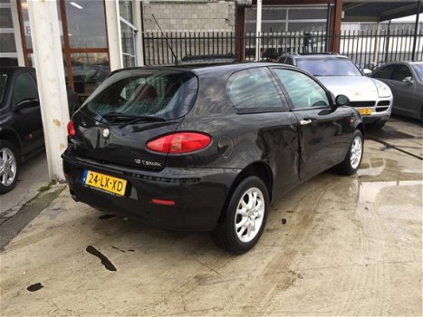 Alfa Romeo 147 - 1.6 16v T.S. Progression - 1