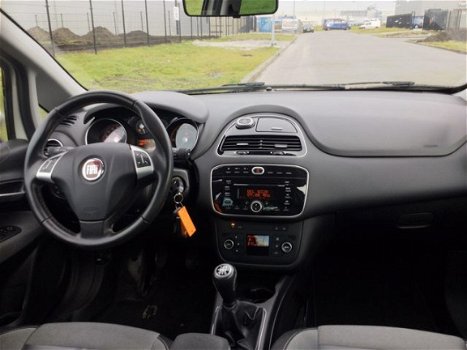 Fiat Punto Evo - 1.3 M-Jet Racing | Cruise Control | PDC achter | Getint Glas - 1