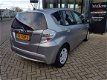 Honda Jazz - 1.4 i-VTEC 102pk Hybride Automaat Comfort Lage kilometerstand van de 1e eigenaar - 1 - Thumbnail