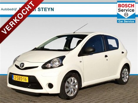 Toyota Aygo - 1.0 12V VVT-I Now 5DRS - 1