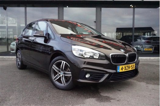 BMW 2-serie Active Tourer - (f45) 218i Panodak / Leder / Navi - 1