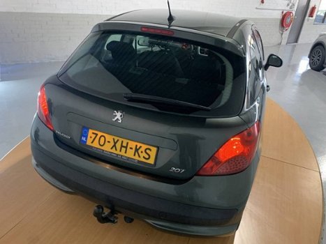 Peugeot 207 - XR 1.4 Airco Trekhaak keurige auto - 1