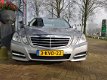 Mercedes-Benz E-klasse Estate - 220 CDI Avantgarde | Schuif/kanteldak | ECC | PDC | Navi - 1 - Thumbnail