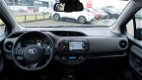 Toyota Yaris - 1.5 HYBRID 5-DRS DYNAMIC NAVI DAB LMV - 1 - Thumbnail