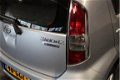 Daihatsu Sirion 2 - 1.3-16V Prestige, dealeronderhouden, rijklaarprijs - 1 - Thumbnail