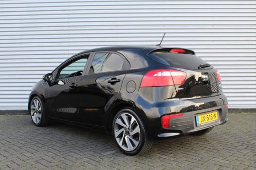 Kia Rio - 1.2 CVVT ExecutiveLine | Navi | Camera | Stuurverwarming | Airco | 17