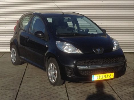 Peugeot 107 - 1.0-12V Sublime | Airco | Toerenteller Nieuw Binnen - 1