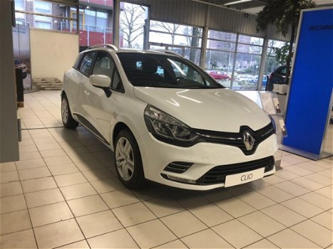 Renault Clio Estate - Estate Energy TCe 90pk ECO2. Kom hem bekijken in onze showroom - 1