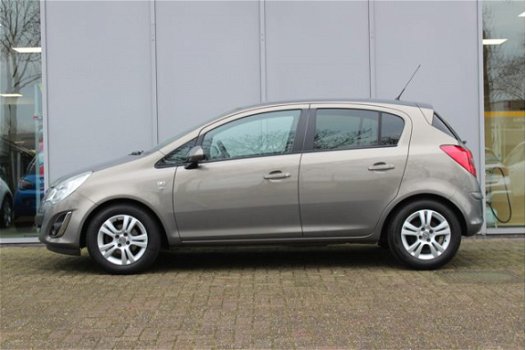 Opel Corsa - 1.2-16V '111' EDITION | RIJKLAARPRIJS | Airco / 15inch - 1