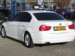 BMW 3-serie - 318i 143 PK AUT. SEDAN | NAVI | CRUISE | CLIMATE | PRIVACY - 1 - Thumbnail