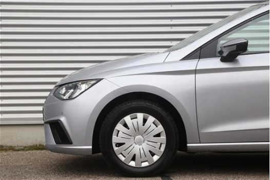 Seat Ibiza - 1.0 TSI 95pk Style Business Intense Navigatie Parkeersensoren Apple Carplay 112 - 1