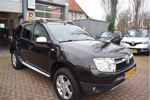 Dacia Duster - 1.6 16V 110 4X2 Lauréate+Trekhaak - 1