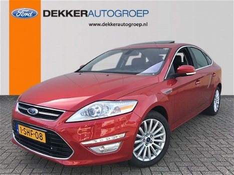 Ford Mondeo - 1.6 160PK 5 Deurs Platinum Uitvoering met alle Optie's - 1