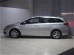 Toyota Auris - 1.8 Hybrid Executive Go - 1 - Thumbnail