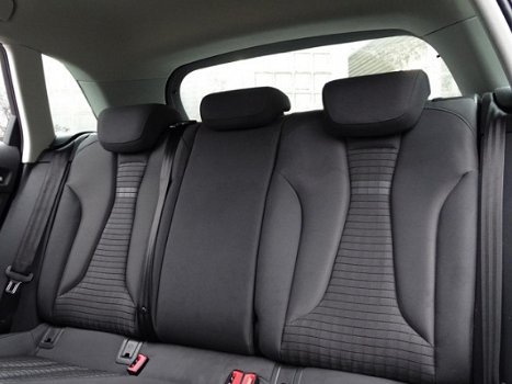Audi A3 Sportback - E-TRON AMBITION [EXCL BTW] - 1