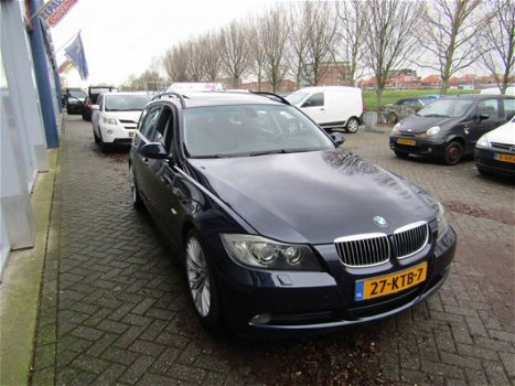 BMW 3-serie Touring - 325i Dynamic Executive - 1