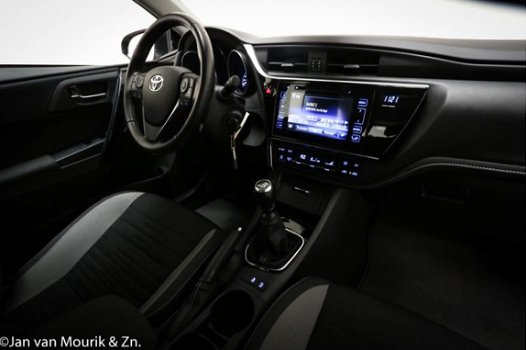 Toyota Auris Touring Sports - 1.2T Aspiration | CLIMA | CRUISE | CAMERA | LED DAGRIJVERL. | 16
