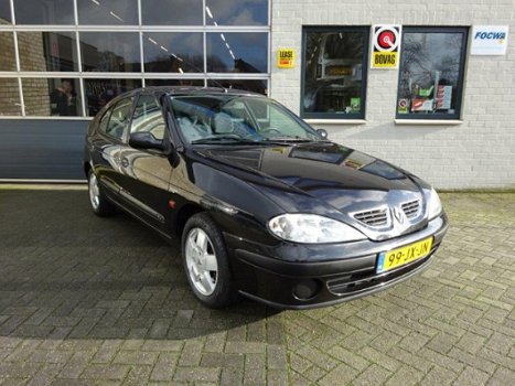 Renault Mégane - 1.6 16V Fairway 5-drs - 1