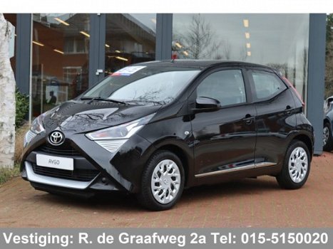 Toyota Aygo - 1.0 VVT-i x-play *NIEUW 2020* Direct leverbaar *ACTIE - 1