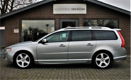 Volvo V70 - 2.0T R-Edition | Automaat | LPG | Xenon | Leer | Navi | R- Editon | Camera | Stoelverw. - 1 - Thumbnail