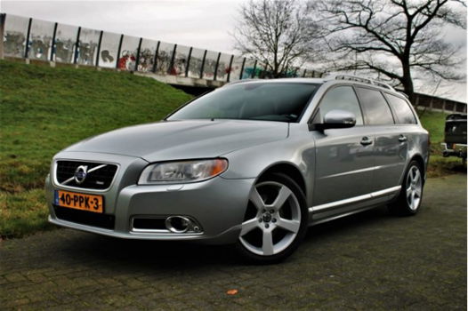 Volvo V70 - 2.0T R-Edition | Automaat | LPG | Xenon | Leer | Navi | R- Editon | Camera | Stoelverw. - 1