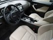 Jaguar F-Pace - 2.0D Portfolio AWD*Leder*Xenon*EXPORT/EX.BPM - 1 - Thumbnail